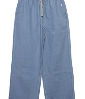 Ladie’s Denim Long Pant.